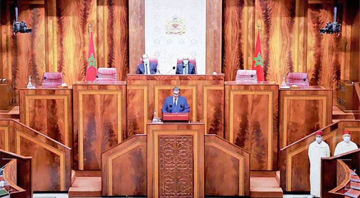 Un gouvernement ne sait pas répondre à une société sous pression