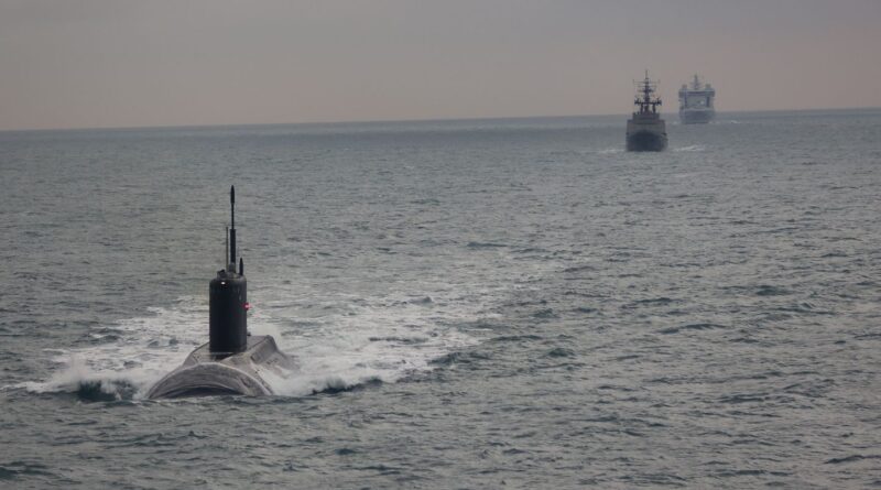 Un sous-marin russe traqué pendant trois jours dans la Manche