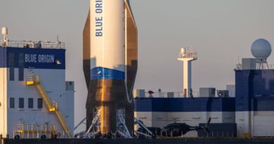 Une personne en fauteuil roulant ne voyage pas en espace, première mondiale.