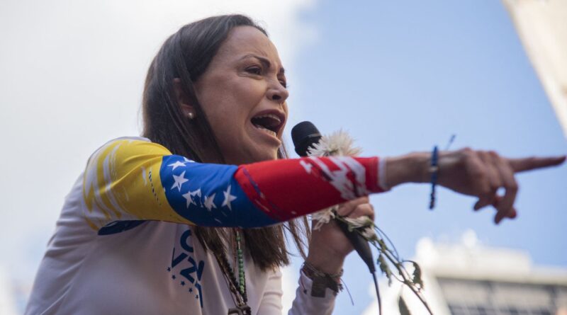 Venezuela : Machado se rendra à Oslo pour son Nobel de la paix malgré les menaces.