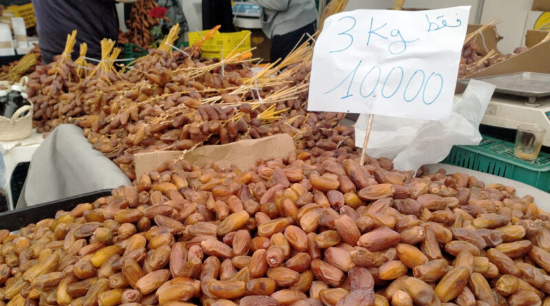 Vente de dattes : délices des oasis à prix dérisoires.