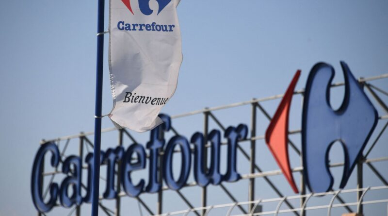 Vente possible des activités de Carrefour en Belgique : difficultés et scénarios.