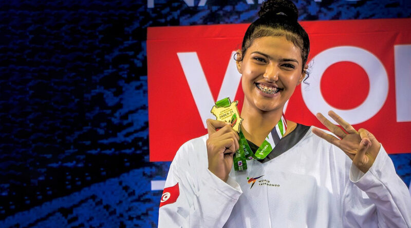 Wafa Masghouni, championne du monde de Taekwondo, ne s’arrête pas.