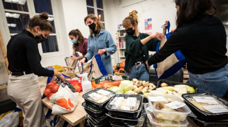 « 50 % des pauvres ont moins de 30 ans en France »