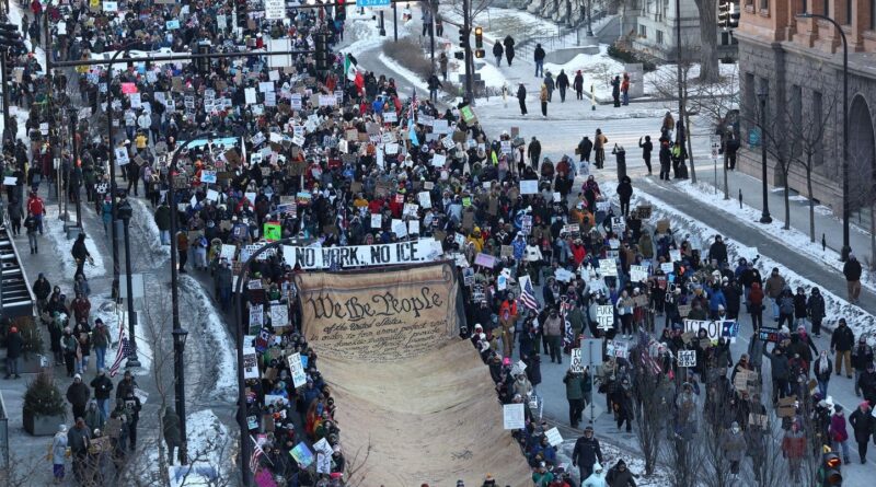 À Minneapolis, les opérations de police de l'immigration continuent.