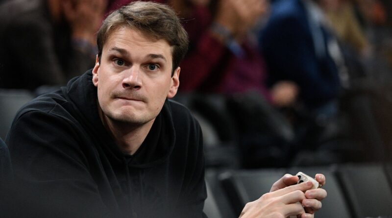 Affaire Yannick Agnel : L'ancien champion de natation jugé pour viol sur mineure