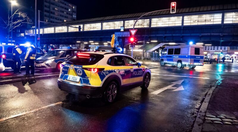 Allemagne : environ 50 blessés à Berlin dans un affrontement policiers-supporters