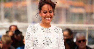 Amel Bent ne serait pas rémunérée pour les Enfoirés.