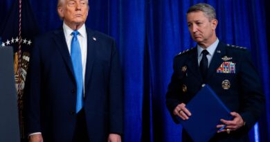 Attaque américaine au Venezuela : Trump ne réagit pas durant le raid contre Maduro