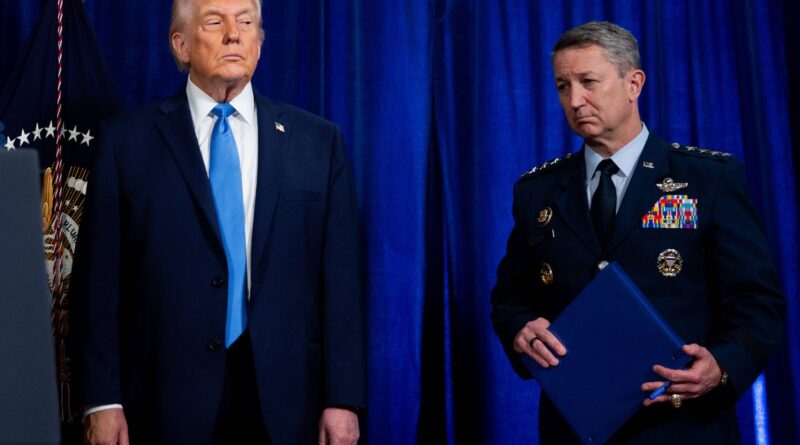 Attaque américaine au Venezuela : Trump ne réagit pas durant le raid contre Maduro