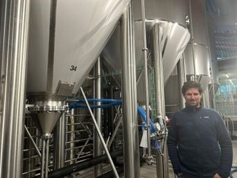 « Au lunch, les trentenaires ne prennent plus d’alcool : baisse de la consommation de bière en Belgique »