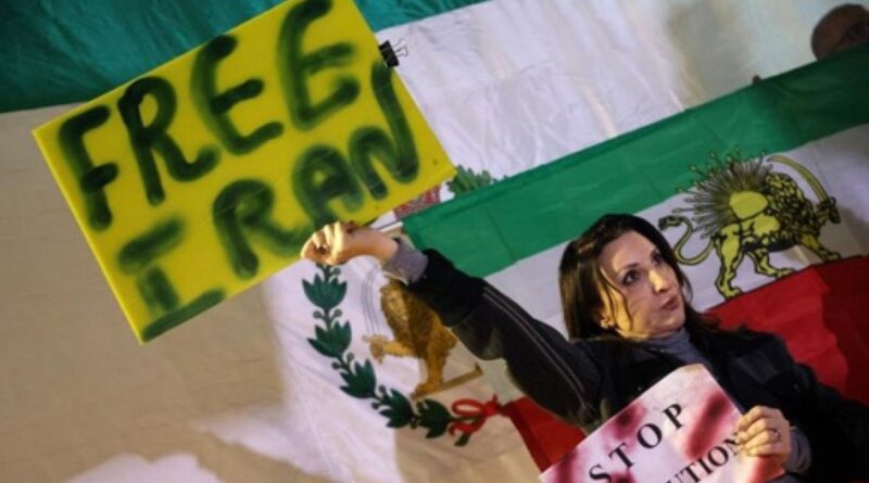 Bataille des chiffres : 30.000 tués ou 3.117 morts en Iran ?