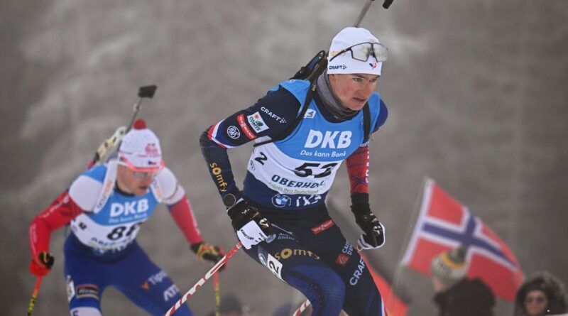 Biathlon en direct : Les Bleus peuvent-ils enfin briller en sprint ?
