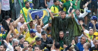 Brésil : 89 blessés lors d'une manifestation pro-Jair Bolsonaro touchée par la foudre