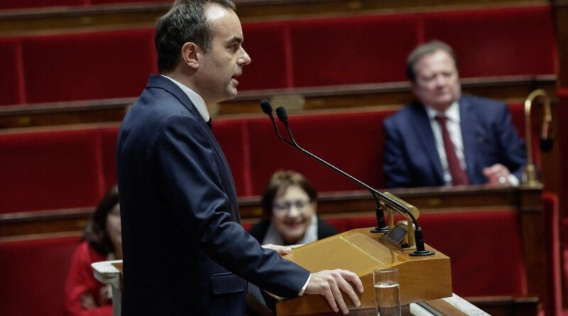 Budget 2026 : Lecornu engage la responsabilité du gouvernement avec le 49.3 sur les « recettes »