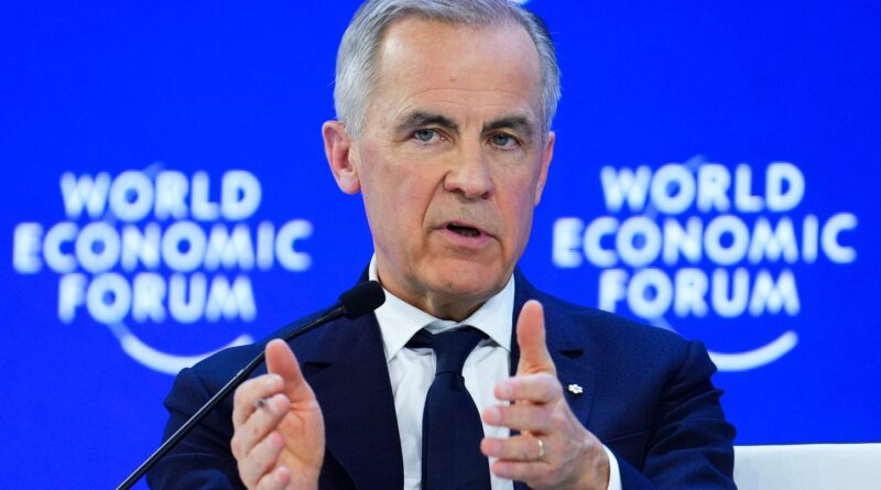 Canada : le Premier ministre Carney nie avoir rétro-pedalé à Davos.