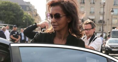 « Ce n’était pas quelqu’un de bien » : Karine Le Marchand évoque son père