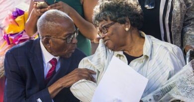 Claudette Colvin, figure des droits civiques, est morte aux États-Unis.