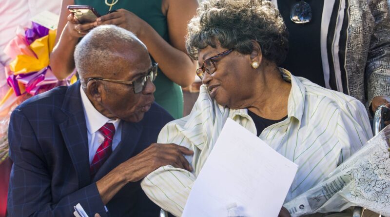Claudette Colvin, figure des droits civiques, est morte aux États-Unis.