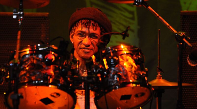 Décès de Sly Dunbar, légende du reggae, à 73 ans