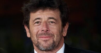 Elle perd ses économies en croyant être avec Patrick Bruel.