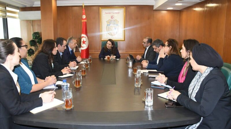 Énergie : la Tunisie et la Banque mondiale évaluent les projets stratégiques en cours