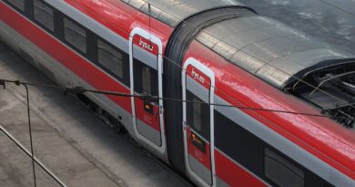 Espagne : Un train percute un mur effondré, plusieurs blessés