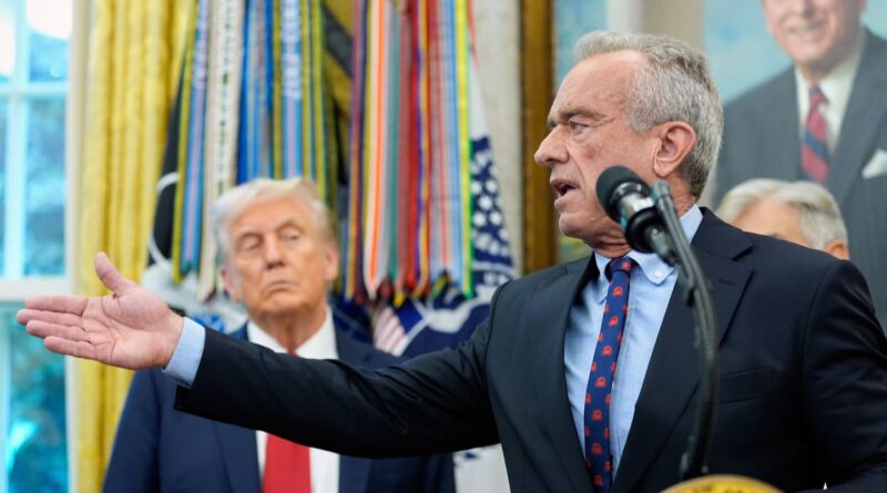 États-Unis : Le gouvernement ne diminue pas le nombre de vaccins pour enfants.