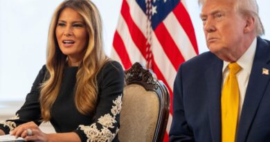 Etats-Unis : L’ICE cause la mort, Melania Trump demande du « calme »