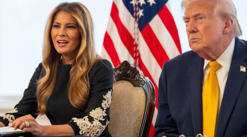 Etats-Unis : L’ICE cause la mort, Melania Trump demande du « calme »