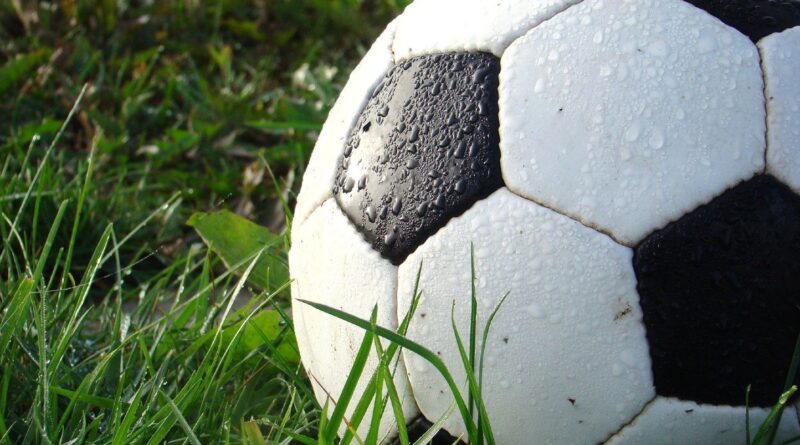 Football : Il renonce à son rêve de devenir pro à cause de la taille de son sexe