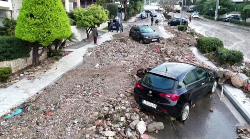 Grèce : deux décès dus à des pluies torrentielles "extrêmes" à Athènes