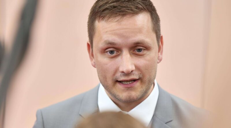 Groenland : le Premier ministre ne doit pas paniquer face à Trump.