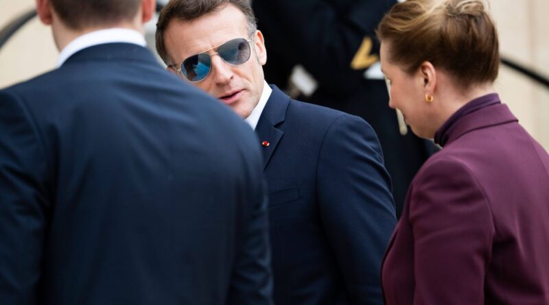 Groenland : Macron appelle à un « réveil stratégique » pour l'Europe après Trump