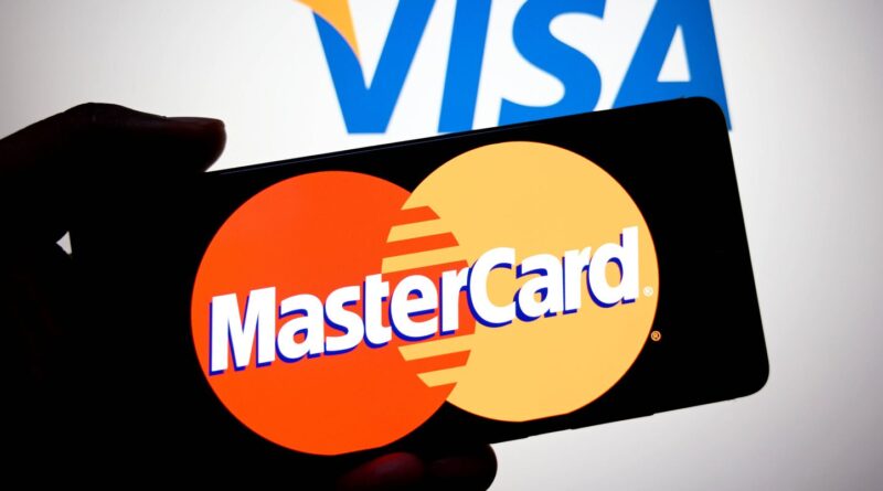 Guerre économique : l'Europe ne doit pas craindre le retrait de Visa et MasterCard.