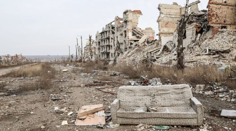 Guerre en Ukraine : Attaques en Russie, évacuations et armes européennes