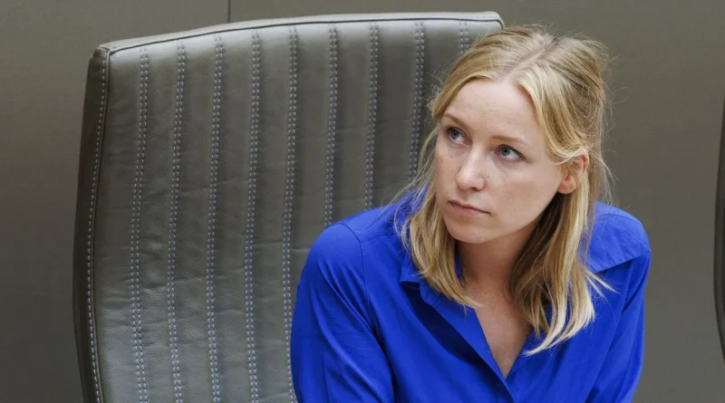 Haine en ligne contre Melissa Depraetere : la lutte des femmes en politique