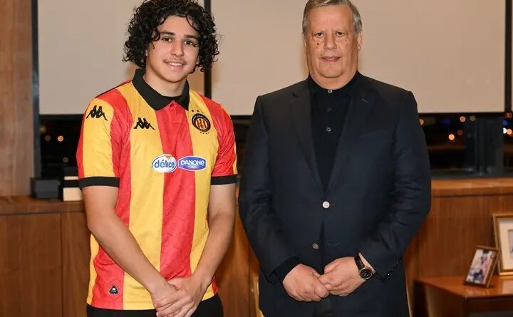 Ilyes Araar signe officiellement un contrat Espérantiste de 4 saisons et demie