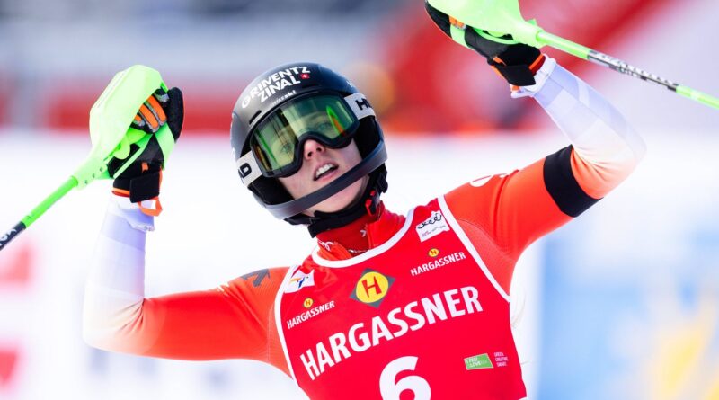 Incendie mortel à Crans-Montana : hommage de Camille Rast aux victimes