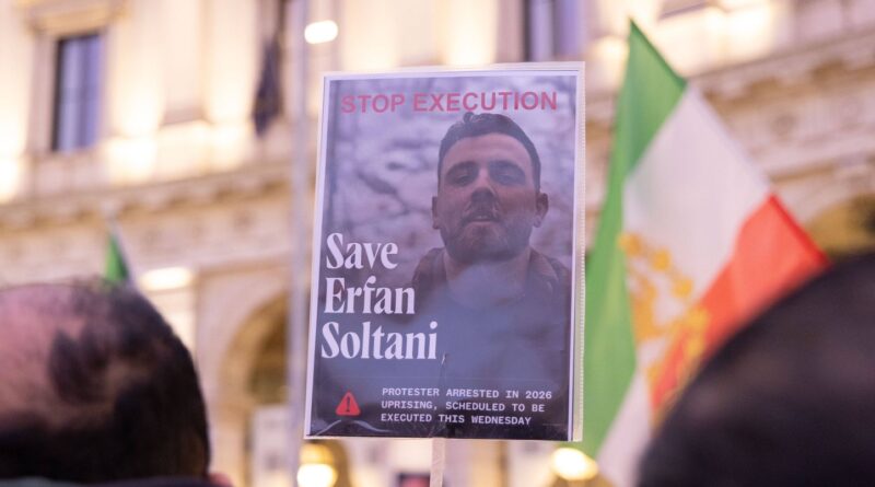 Iran : Le régime affirme que le militant Erfan Soltani ne sera pas exécuté