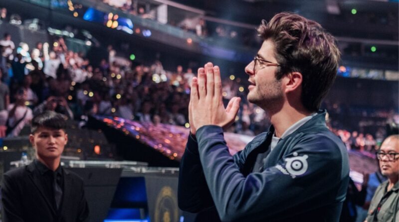 « J’étais complètement isolé » : Sébastien « Ceb » Debs, de l’e-sport à « Loups Garous »