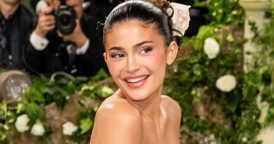 Kylie Jenner répond au snob d'Odessa A’zion aux Golden Globes