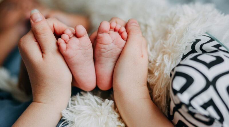 La France à un tournant démographique : moins de naissances, plus de décès.