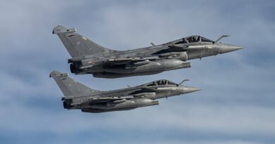 La France et le Royaume-Uni attaquent ensemble Daesh en Syrie.