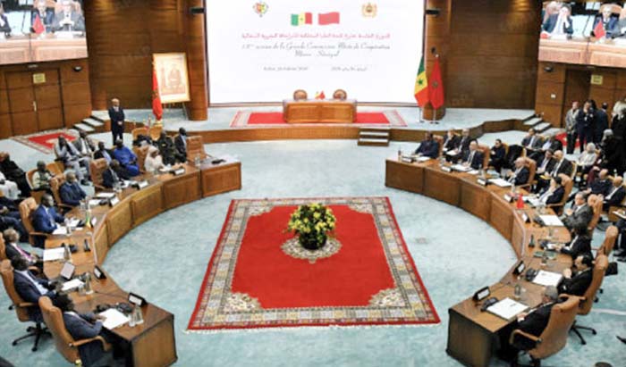 La République du Sénégal soutient la souveraineté du Maroc sur le Sahara.