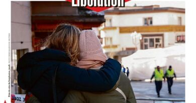 La revue de presse : Crans-Montana, la jeunesse ne fait pas le deuil