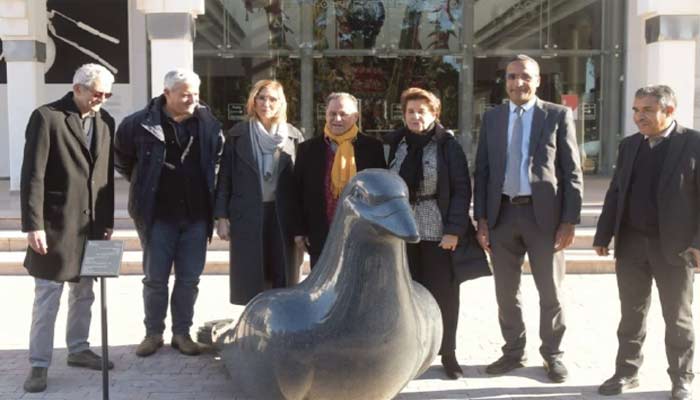 La sculpture "Paloma" embellit le Musée Mohammed VI d'Art moderne et contemporain.