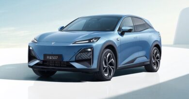 Le Mazda CX-6e, SUV électrique prometteur avec oracle chinois.