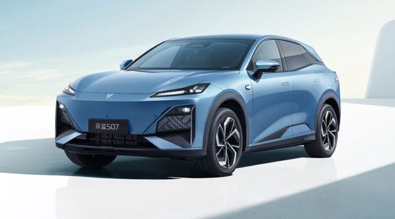 Le Mazda CX-6e, SUV électrique prometteur avec oracle chinois.