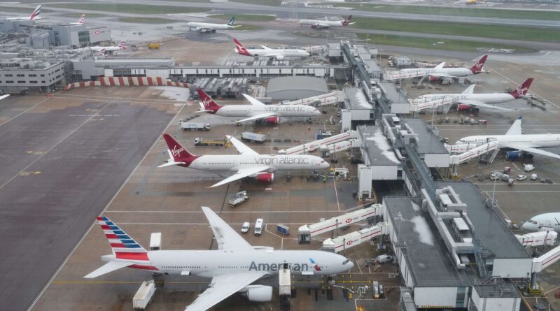 Le régulateur américain met en garde contre des « activités militaires » au-dessus du Mexique et de l'Amérique centrale.